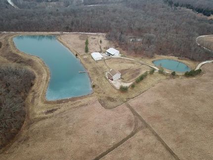 Farm and Ranch in Montgomery County, Missouri