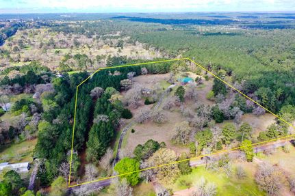 Farm and Ranch in Walker County, Texas
