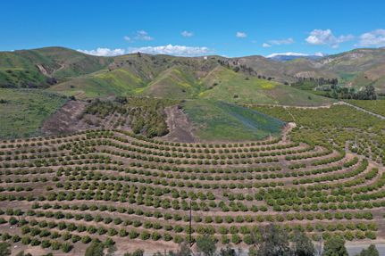 Land in Ventura County, California