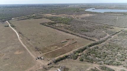 Farm and Ranch in Jim Wells County, Texas