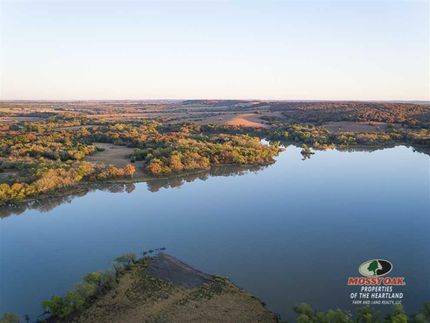 Lakefront Property in Montgomery County, Kansas