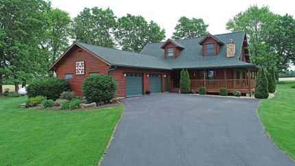 Farm and Ranch in Lee County, Illinois