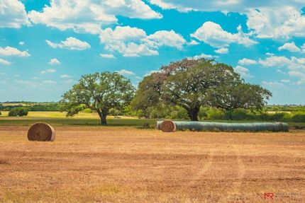 Farm and Ranch in Bee County, Texas