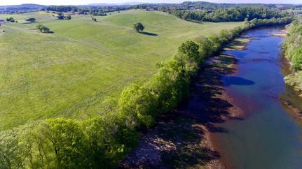 Farm and Ranch in Jefferson County, Tennessee