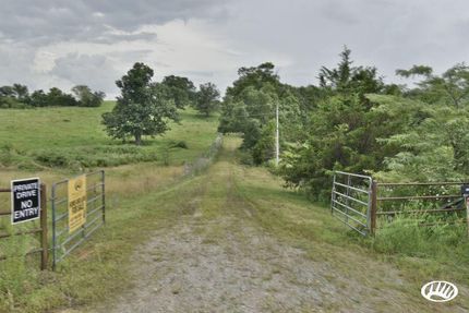 Farm and Ranch in Ozark County, Missouri