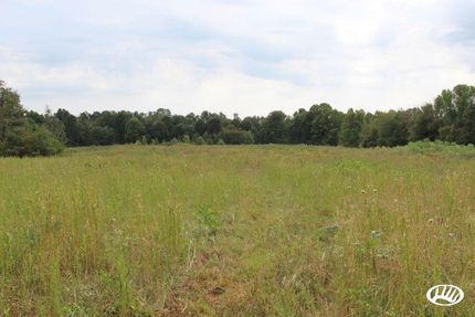 Land in Robertson County, Tennessee