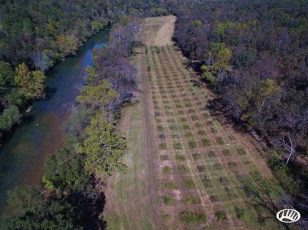 Farm and Ranch in Fulton County, Arkansas