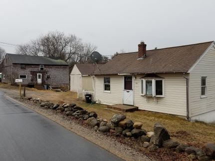 House in Belknap County, New Hampshire