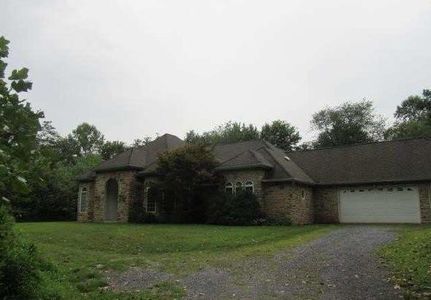 House in Dauphin County, Pennsylvania