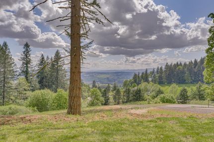 Commercial Property in Yamhill County, Oregon