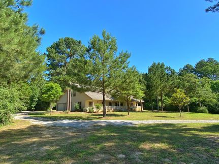 Farm and Ranch in Leon County, Texas