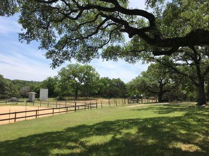 Farm and Ranch in Kendall County, Texas