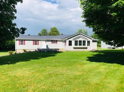 Farm and Ranch in Russell County, Kentucky
