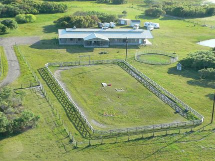 Farm and Ranch in Nueces County, Texas