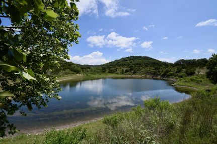 Land in Kendall County, Texas