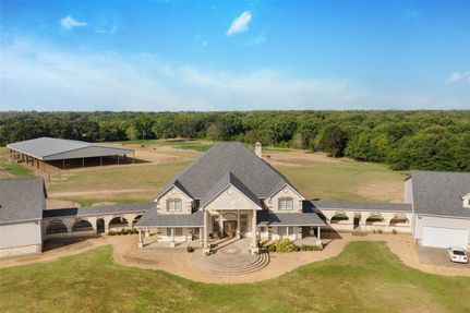 Farm and Ranch in Hopkins County, Texas
