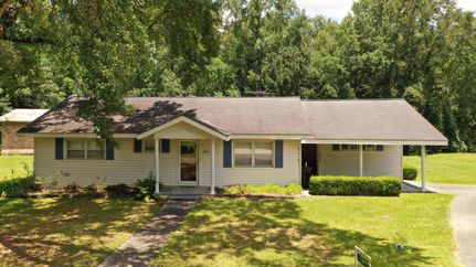Homesite in Escambia County, Alabama