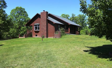 Farm and Ranch in Howell County, Missouri