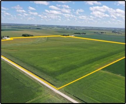 Farm and Ranch in Grundy County, Iowa