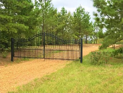 Farm and Ranch in Tuscaloosa County, Alabama