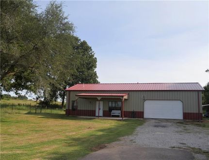 Farm and Ranch in McClain County, Oklahoma