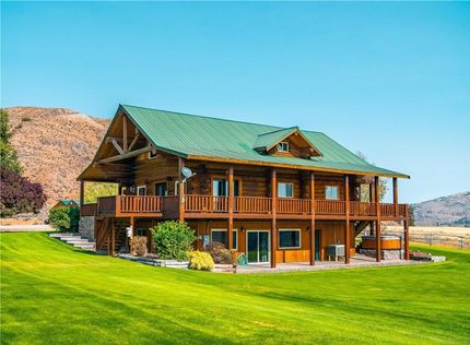 Land in Okanogan County, Washington