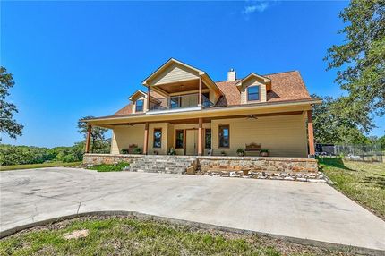 Farm and Ranch in Burleson County, Texas