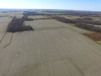 Farm and Ranch in Wayne County, Illinois