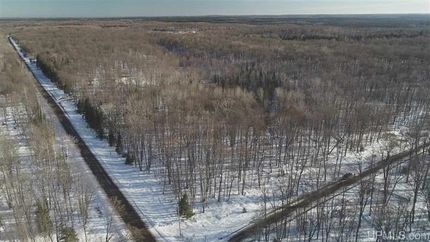 Recreational Property in Dickinson County, Michigan