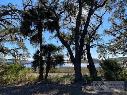 Farm and Ranch in Beaufort County, South Carolina