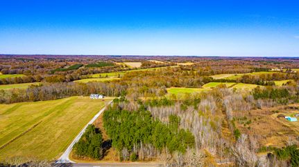 Homesite in Henderson County, Tennessee