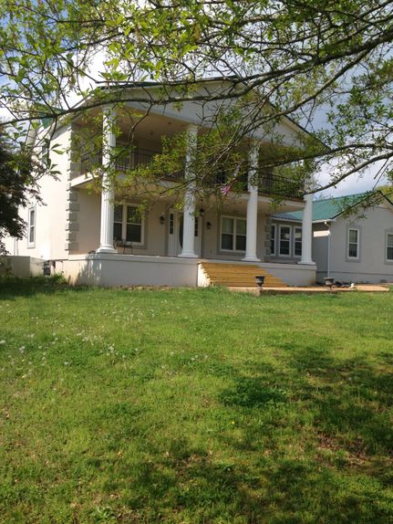 Farm and Ranch in Hardin County, Tennessee