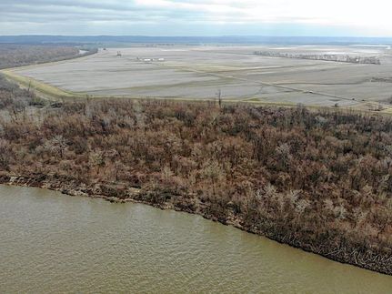 Riverfront Property in Union County, Illinois