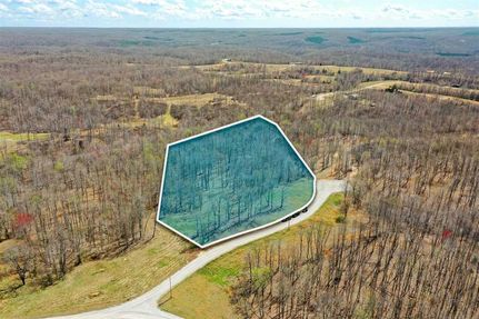 Land in Humphreys County, Tennessee