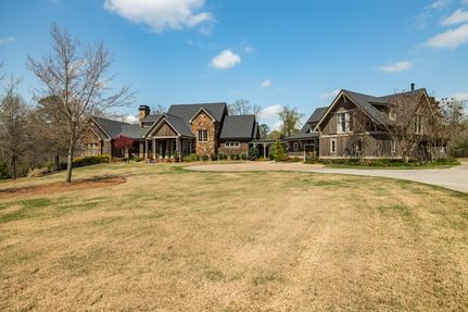 Farm and Ranch in Floyd County, Georgia