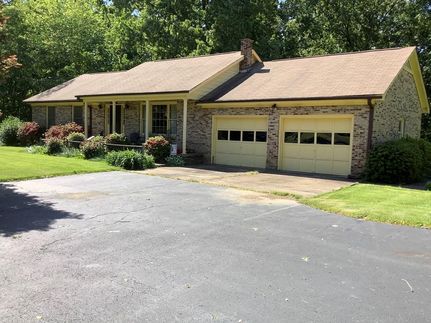 Farm and Ranch in Weakley County, Tennessee