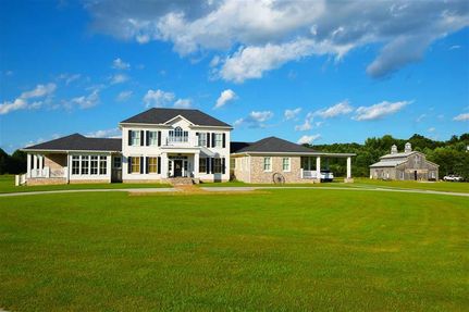 Farm and Ranch in Gibson County, Tennessee