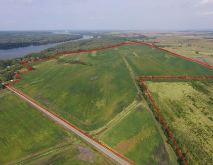 Farm and Ranch in Henderson County, Illinois