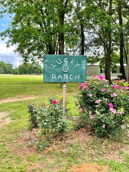 Farm and Ranch in Cherokee County, Texas