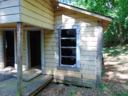 Farm and Ranch in Cherokee County, Texas