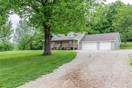 House in Wayne County, Missouri