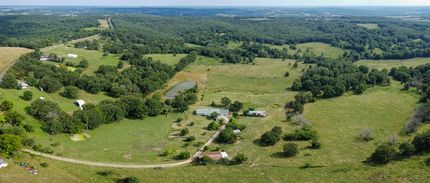 Farm and Ranch in Wright County, Missouri