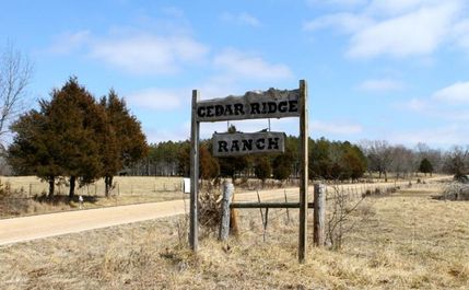 Farm and Ranch in Phelps County, Missouri