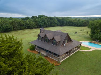 Farm and Ranch in Fannin County, Texas