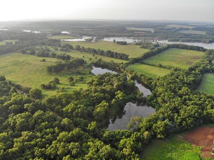 Farm and Ranch in Saint Clair County, Missouri