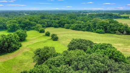 Farm and Ranch in Grayson County, Texas