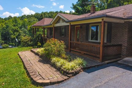Farm and Ranch in Floyd County, Virginia