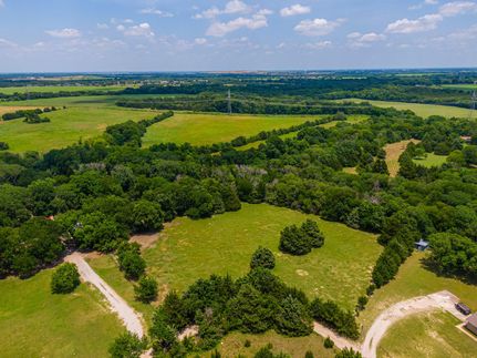 Farm and Ranch in Ellis County, Texas