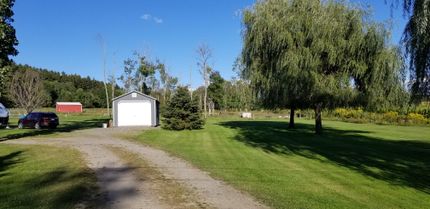 Land in Cayuga County, New York