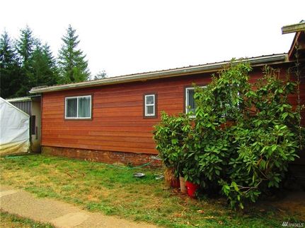 House in Lewis County, Washington